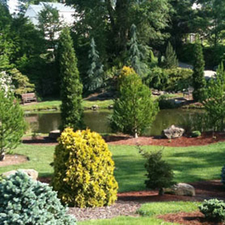 Mission Oaks Gardens