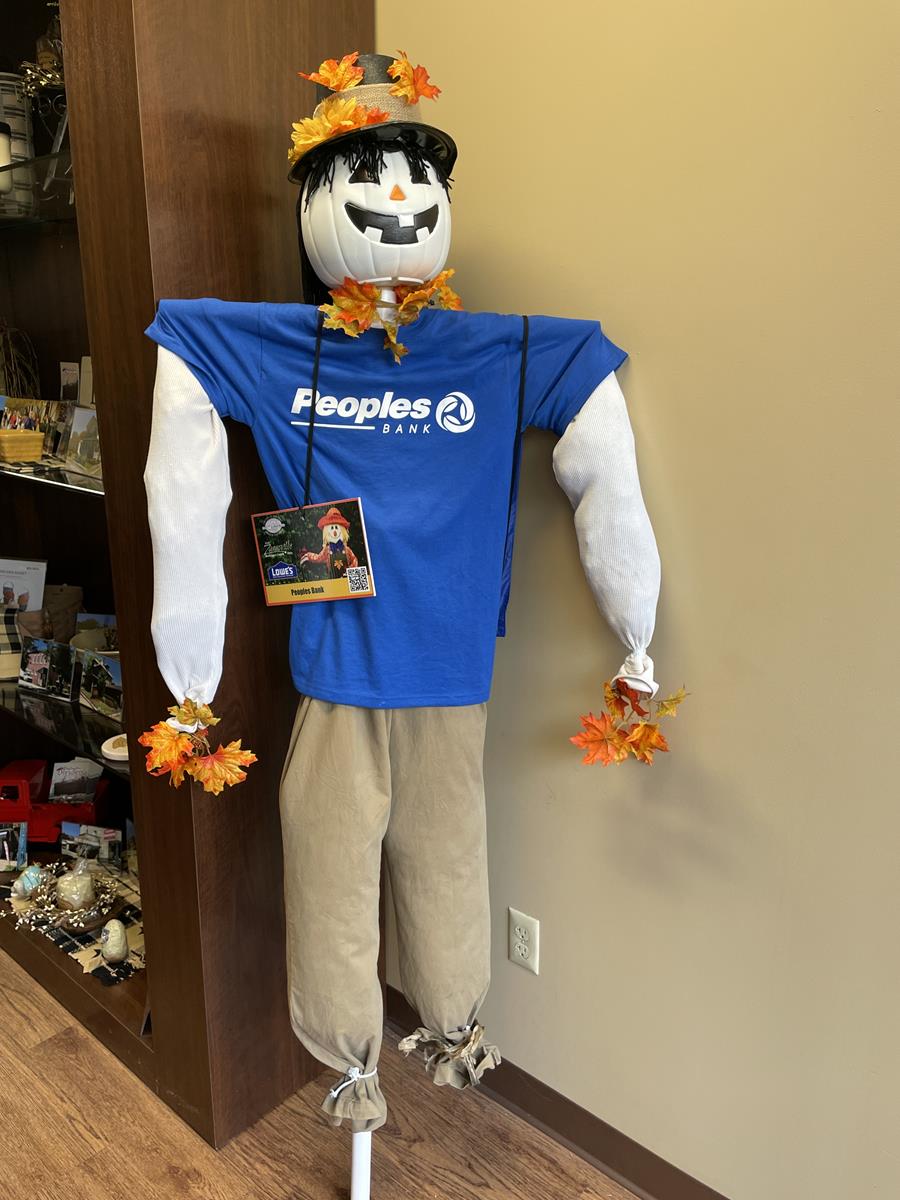 Peoples Bank Scarecrow Entry